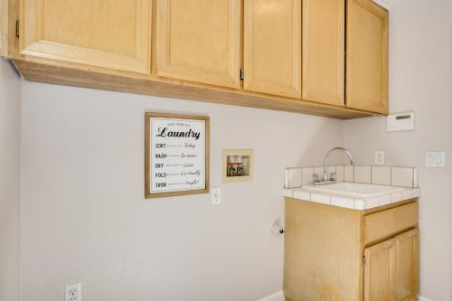 7577 Trotter Way, Pleasanton CA  94566-3121 exterior