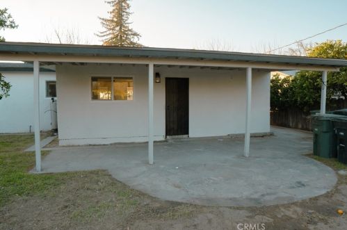 1521 7th St, Livingston CA  95334-1604 exterior