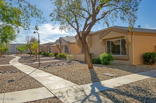 18617 136th Dr, Sun City, AZ 85375-4747