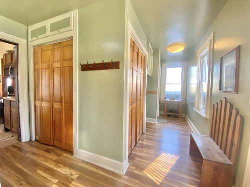 404 Cross St, Clinton, WI 53525-9787