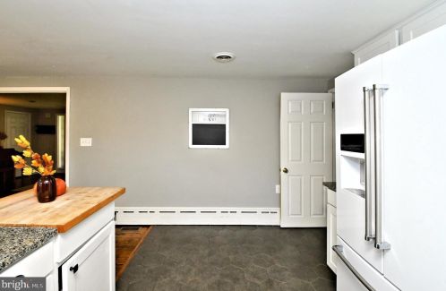 1472 Timberline Dr, Pottstown PA  19465-7234 exterior