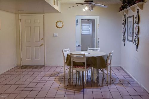 13803 30th Dr, Phoenix AZ  85053-5701 exterior