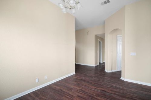 111 Goddard, Uhland TX  78640-5484 exterior