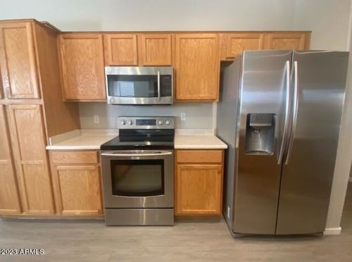 212 124th Ave, Avondale AZ  85323-8049 exterior