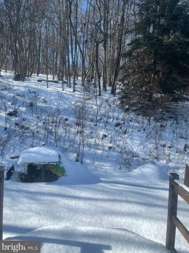 170 Zion Church Rd, Red Lion PA  17356-8400 exterior