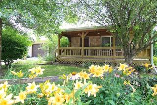 704 12th St, Richmond, IA 52247-9705
