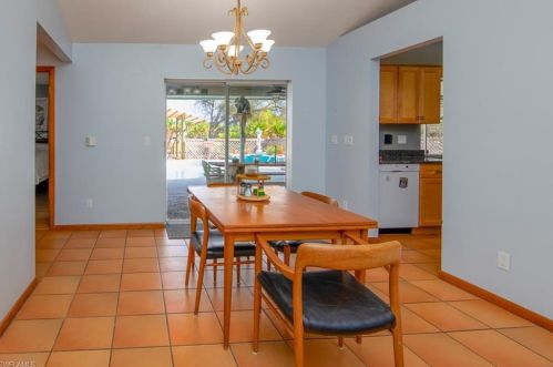 261 20th Ave, Naples FL  34120-2773 exterior