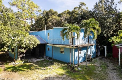 3535 North Rd, Naples, FL 34104-4032
