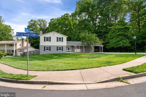 7501 Reservation Dr, Springfield, VA 22153-1354
