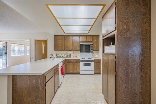 25951 Lancaster Dr, Menifee CA  92586-2305 exterior