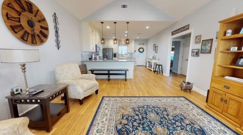 165 Turtle Bay Cv, Palacios, TX 77465-1879
