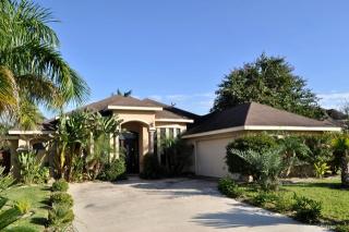 909 Red River St, Mission TX  78572-8360 exterior