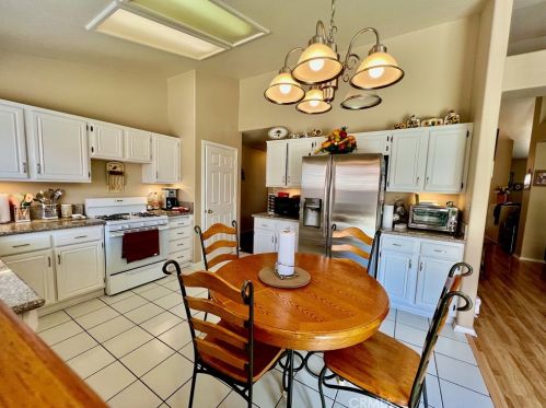 12639 Gentle Breeze Way, Victorville, CA 92392-6276