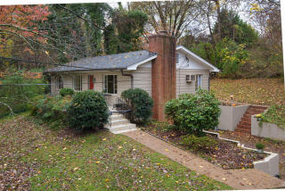 6119 Walnut Valley Dr, Knoxville, TN 37919-8935
