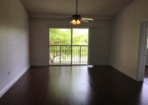 4175 Haverhill Rd, West Palm Beach, FL 33417-8258