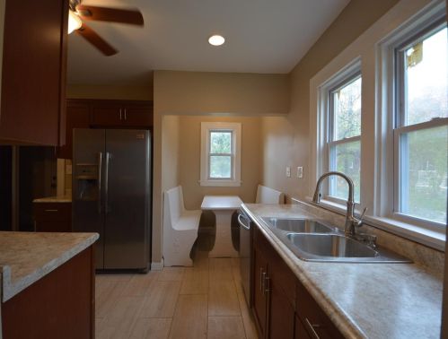 975 Burton Ave, Cincinnati, OH 45229-2205