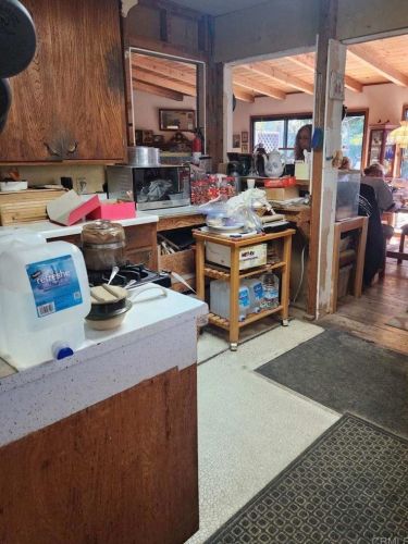 1551 Beryl St, San Diego CA 92109-2214 exterior