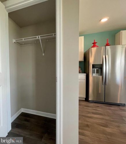 422 Grainery Way, Seaford DE  19973-7611 exterior