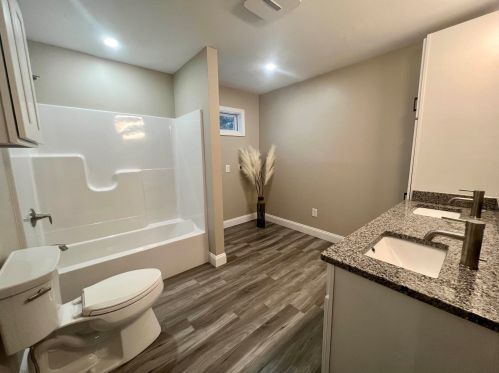 35 Burke St, Nashua NH  03060-4709 exterior