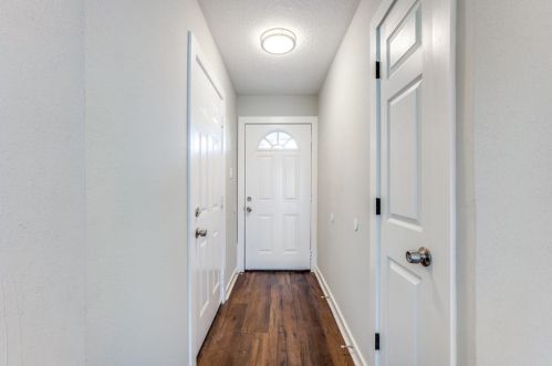 1405 Canyon Springs Dr, Morgans Point TX  77571-2753 exterior