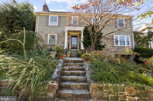 3900 49th St, Washington, DC 20016-2320