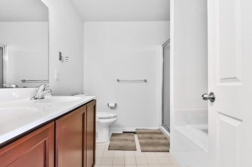 959 King Way, Breinigsville PA  18031-1484 exterior