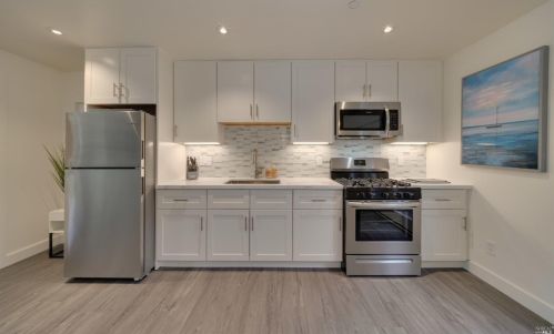 3303 Magowan Dr, Santa Rosa CA  95405-5117 exterior