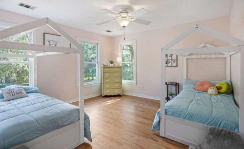 1580 Aztec Ln, Mount Pleasant SC 29464 exterior