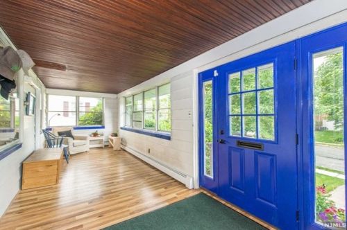 184 Hillside Ave, Teaneck, NJ 07666-4012