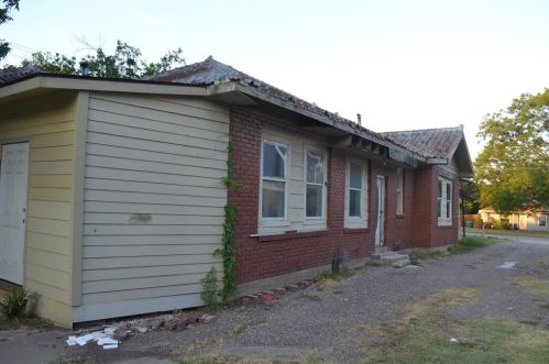 1804 Walnut St, Greenville TX  75401-3056 exterior