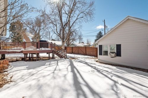 3279 Pearl St, Englewood CO 80113-2713 exterior