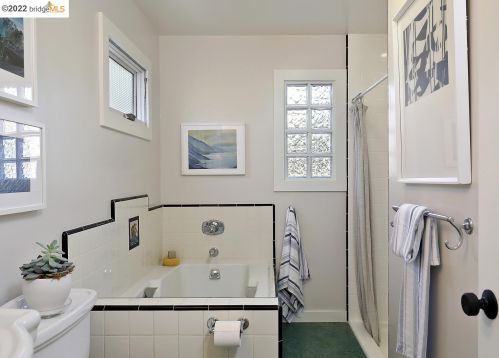 4215 Glen Ave, Oakland CA  94611-4349 exterior