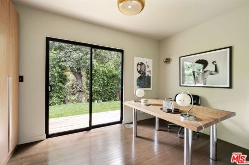 5457 La Forest Dr, La Canada CA  91011-1341 exterior
