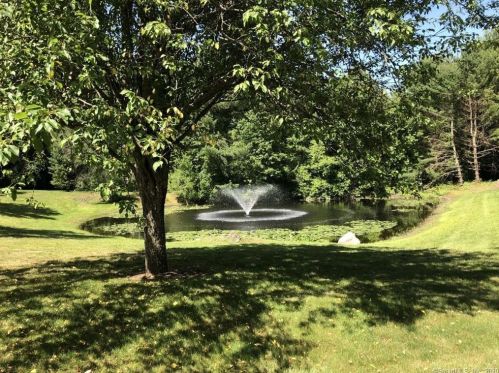 53 Cheyenne Ct, East Hampton, CT 06447-1357