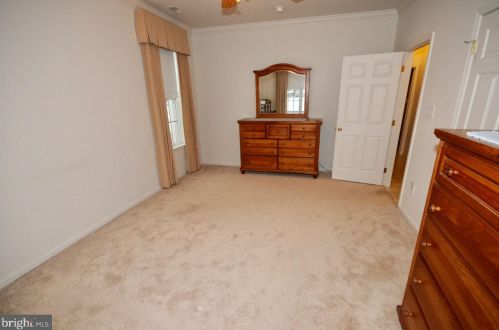 14 Meadowview Dr, Pilesgrove NJ 08098-2539 exterior