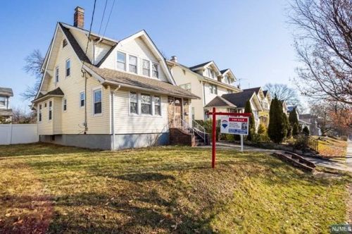 117 Degraw Ave, Teaneck, NJ 07666-4025