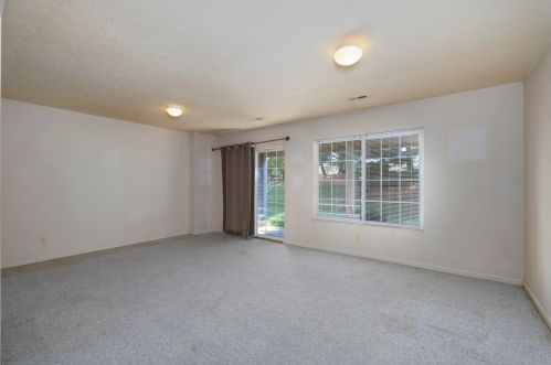 969 Oakmont Ct, Hamilton KY  41091-7702 exterior