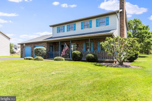 212 Chestnut Dr, Lees Cross Roads, PA 17257-9490