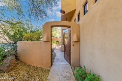 6091 Knolls Way, Cave Creek, AZ 85331-8508