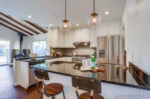 11150 Tyrolean Way, San Diego, CA 92126-1031