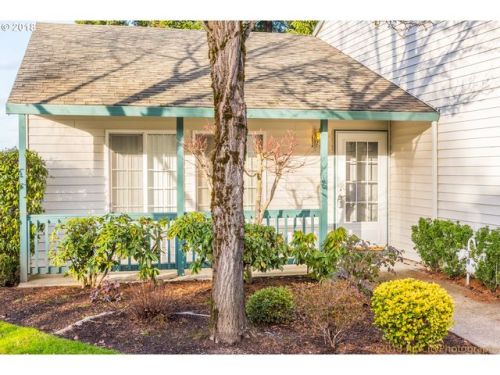 15345 Lexington Ln, Beaverton, OR 97007-8526