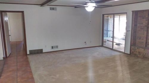 1215 Melrose Dr, Richardson TX  75080-3937 exterior