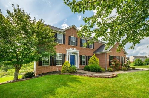 8710 Lindsay Ln, Bridgeville, PA 15017-3633