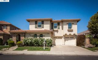 6135 Ledgewood Ter, Pleasanton CA  94568-8820 exterior