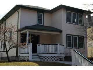 3525 Aldrich Ave, Minneapolis, MN 55412-2533