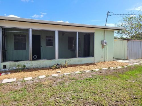 311 Rushmore Ave, Lehigh Acres, FL 33936-7135