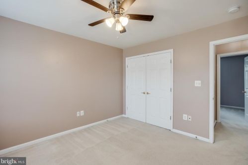 6249 Oakland Dr, Woodbridge VA  22193-7017 exterior