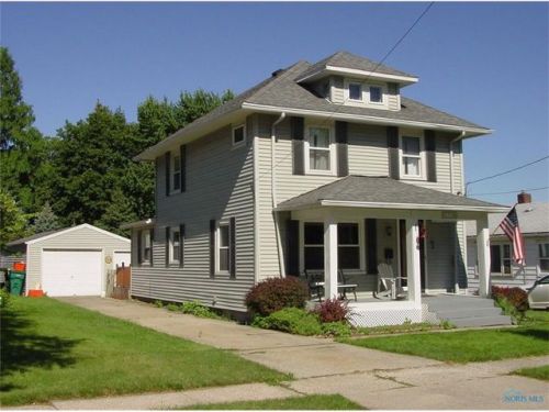 233 Hannum Ave, Rossford OH  43460-1111 exterior