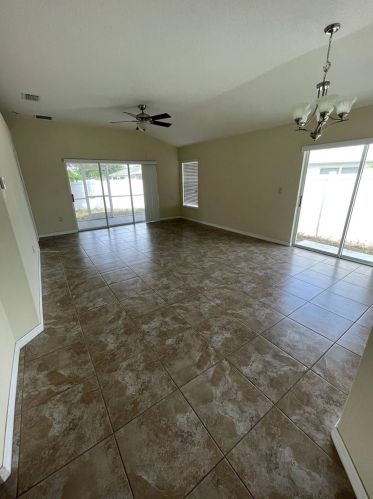 3338 Raleigh Dr, Winter Haven, FL 33884-5243