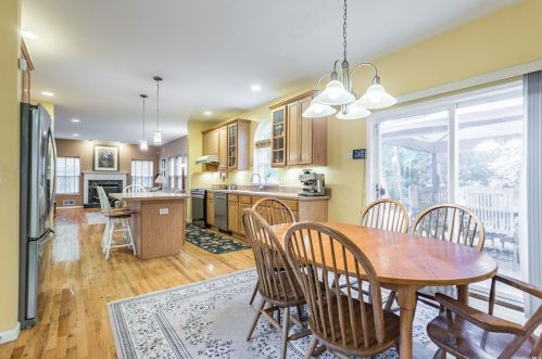 54 Casey Ln, Mount Sinai NY  11766-2336 exterior